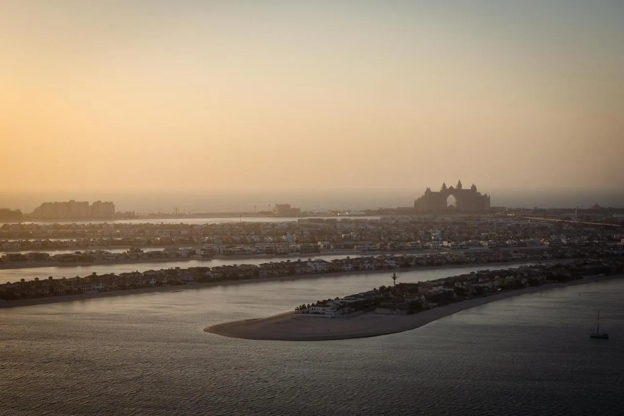 Elegant 3Br Apartment With Private Beach Access Dubaj