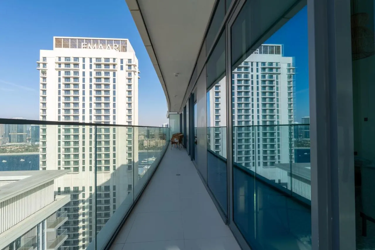 Elegant 3Br Apartment With Private Beach Access Dubaj