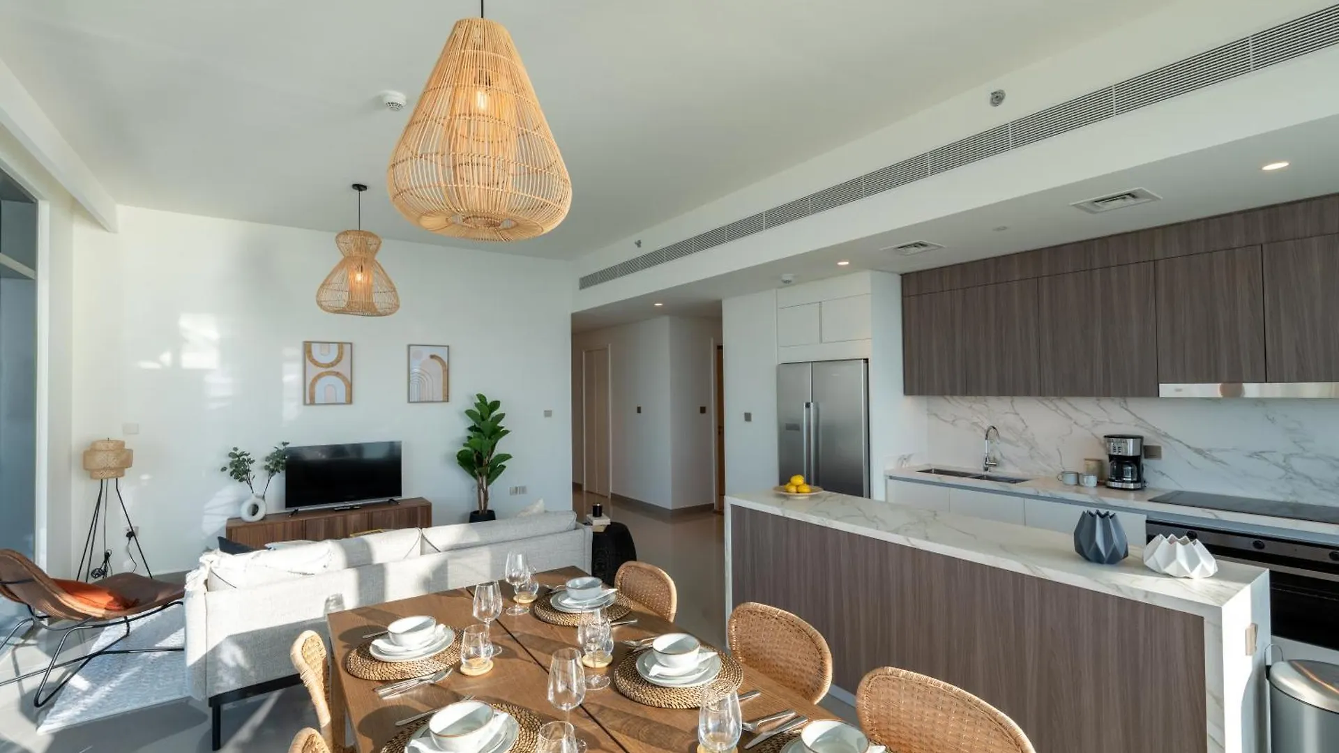 Elegant 3Br Apartment With Private Beach Access Dubaj